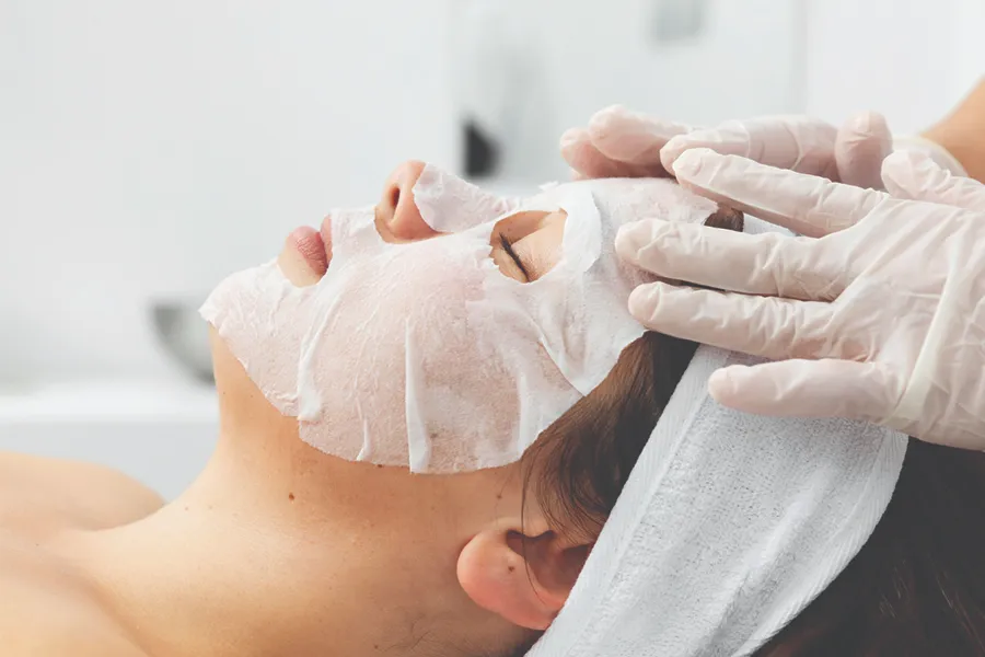 روش‌های صحیح لایه‌برداری و مراقبت از پوست حساس