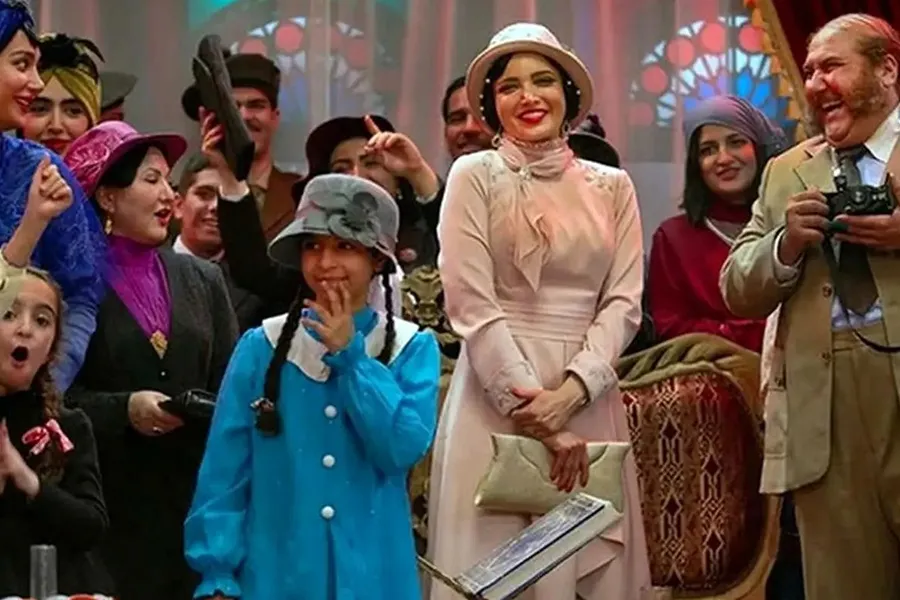 تحلیل شخصیت‌ها و نمادها